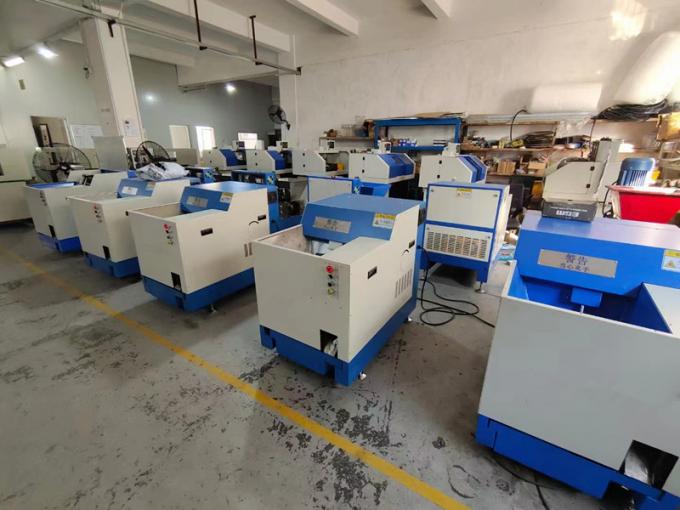 油圧コールドプレスブリケッティングマシン アルミニウム廃棄物チップバンドラーマシン 1