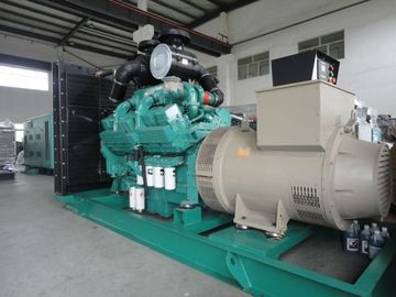 Cummins の三相ディーゼル発電機は、380V 水 3 MW の発電機を冷却しました