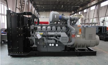 格子同時性の平行1250kvaパーキンズのディーゼル発電機1mw 24V DCの開始モーター